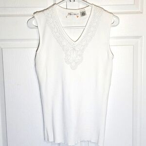 Laura Ashley Vintage Sleeveless Sweater Small Embroidery Sequin White Transition